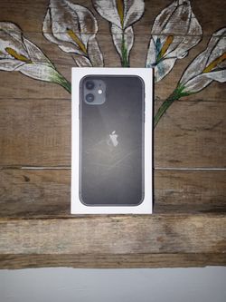 Iphone 11 OrigInal Box ONLY