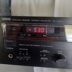 Yamaha Stereo Receiver 