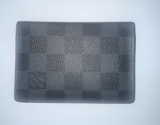 Louis Vuitton Men’s Wallet