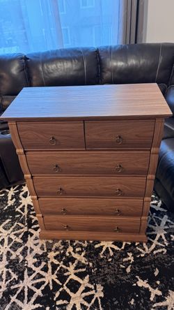 6 Drawers Dresser for Bedroom ( brand new)