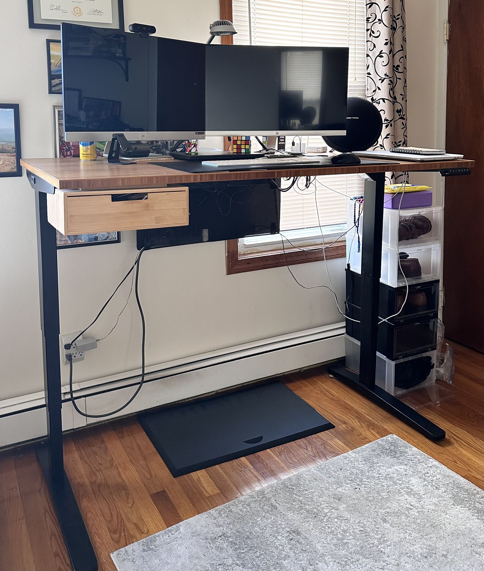 Uplift Standing desk V2 