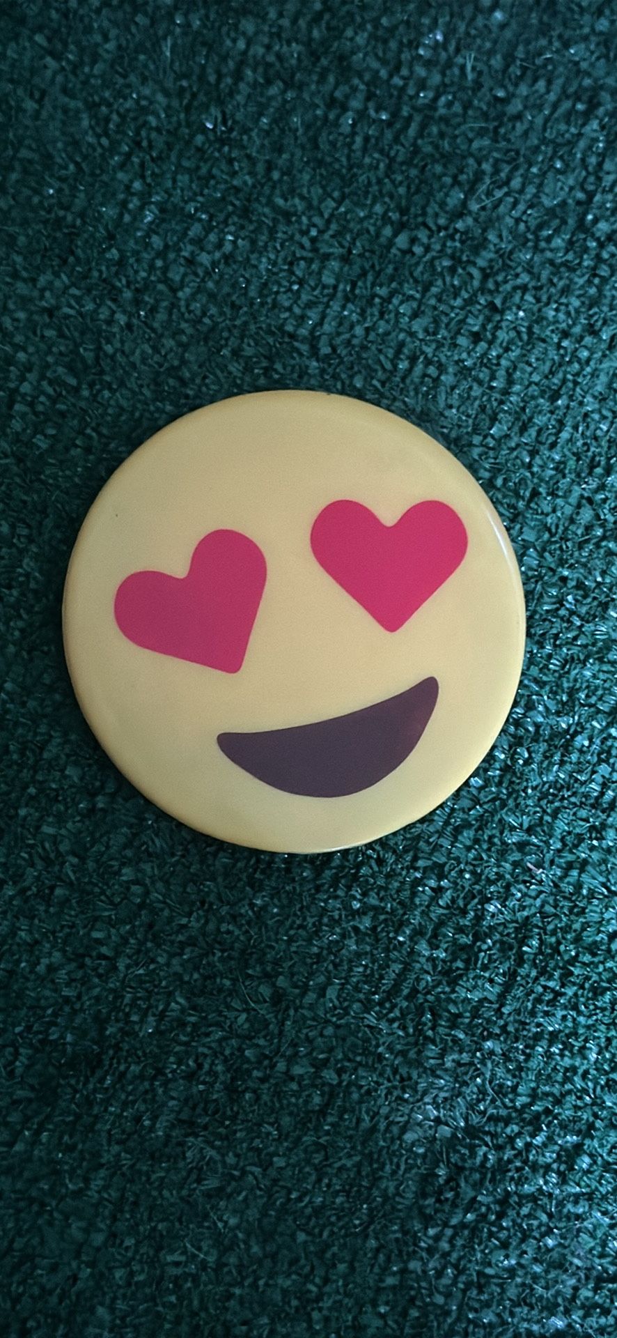 Heart Eyes Emoji Portable Power Bank – USB Charger (Cute Travel Battery Pack)