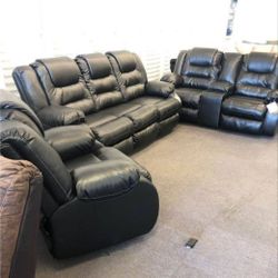 SPECIAL] Vacherie Black Reclining Living Room Set