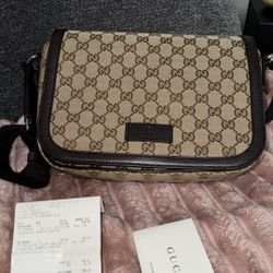 Gucci Messenger Bag 