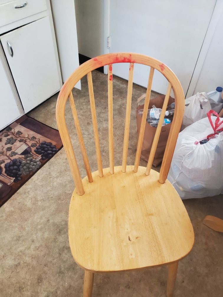 Kitchen table with extender and 4 chairs