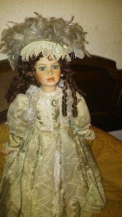 Beautiful vintage 4ft doll