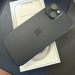 Iphone 15 128GB black unlocked any sim