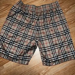 Burberry Shorts Size m
