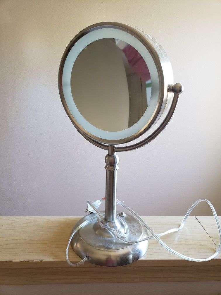 Vanity Mirror