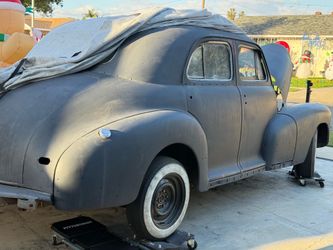 1947 Chevy Fleeline German helmet ￼