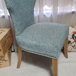 Robin Egg / Tiffany Blue Hourglass Accent Chair