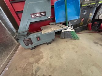 Delta Band Saw