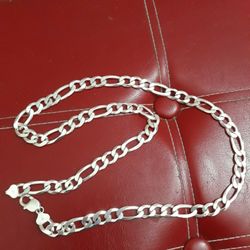 New Silod Stamped Silver 28 Inches long 85.2 Grams Weights $200 Pickup only At Country Club And Grant 