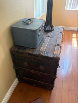 Vintage trunk