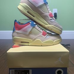 DEADSTOCK SIZE 10.5 NIKE AIR JORDAN 4 UNION GUAVA ICE