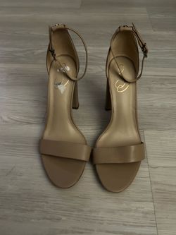 Nude Block Heel Ankle Strap Sandals W 9.5