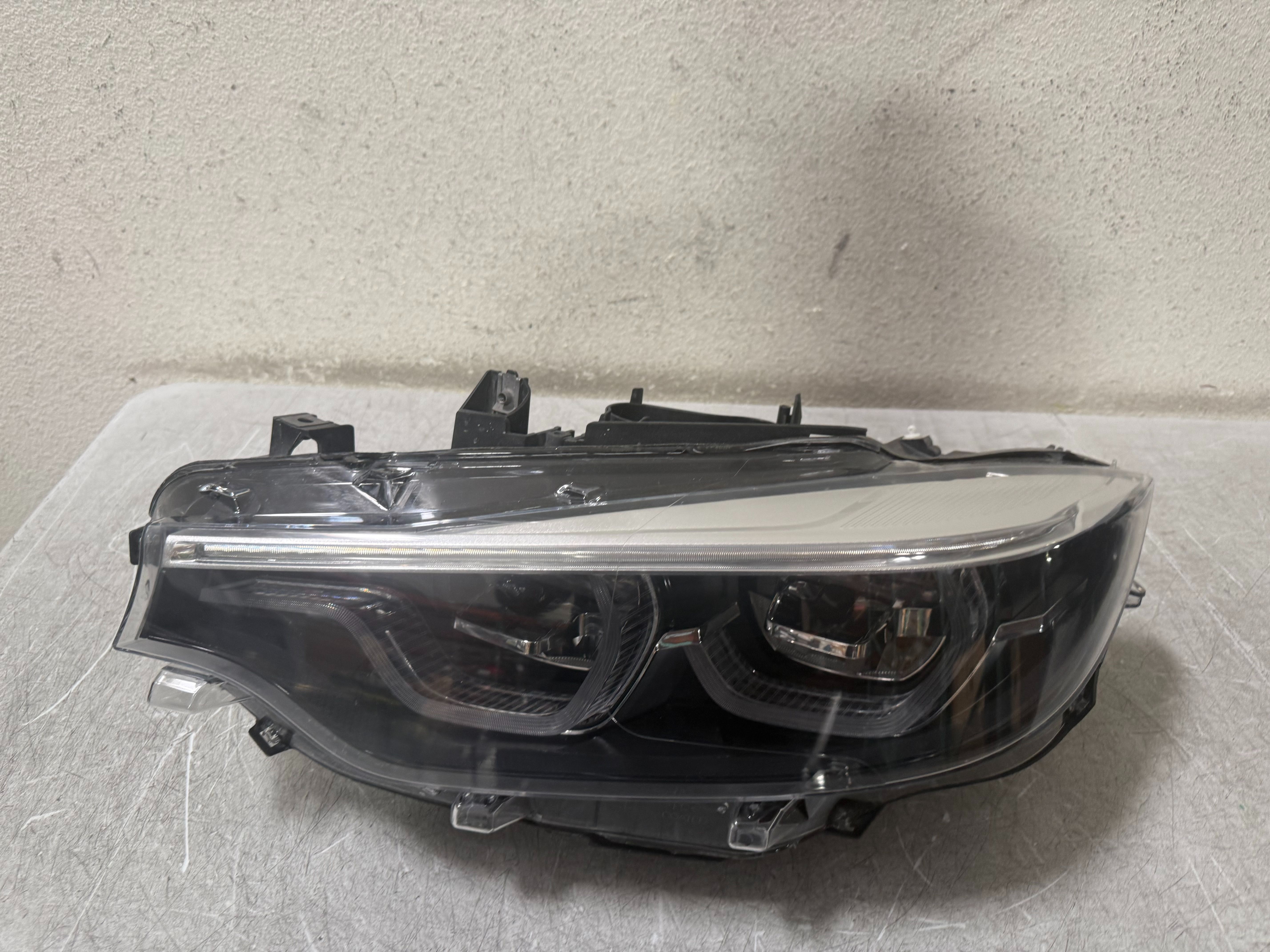 BMW 4 SERIES LEFT HEADLIGHT 2019