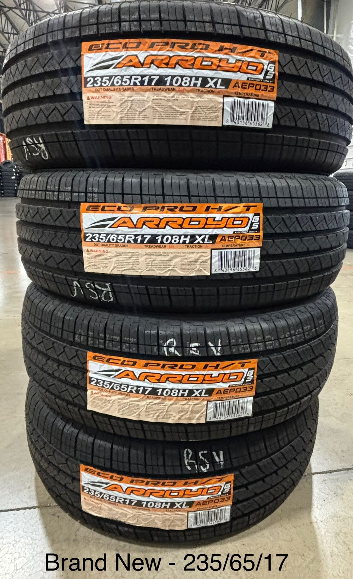 (4) - 235/65/17 Arroyo Eco Pro H/T Tires