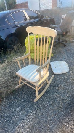 Rocking chair