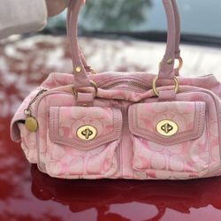 Vintage pink coach bag