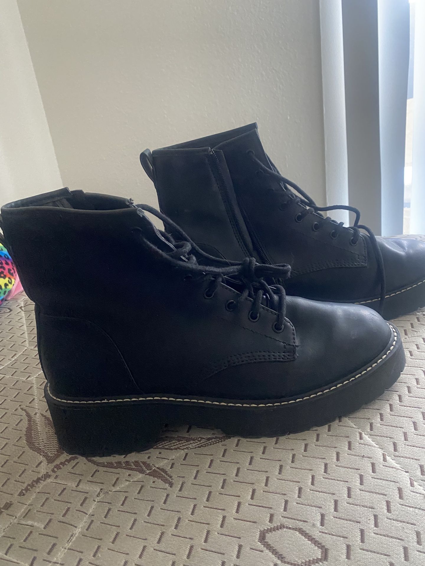 Black Boots