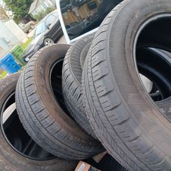 275 55 20  Good Year Excellent Tires All Llantas  4  175
