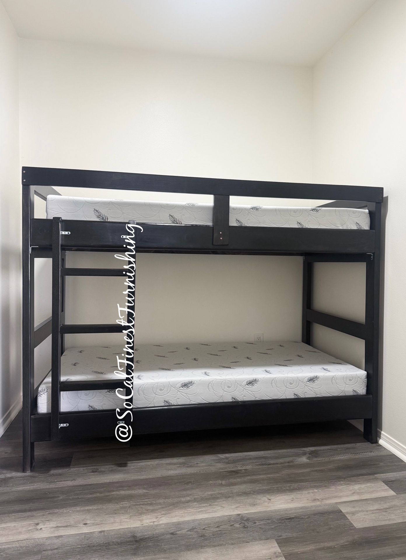 New Twin Bunk Bed With Mattresses