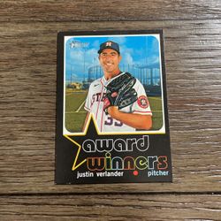 Justin Verlander Award Winner Topps Heritage Baseball Card Houston Astros