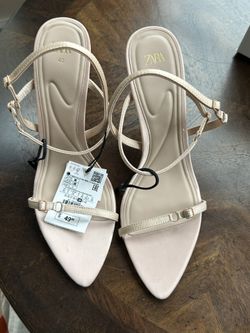 Zara NWT high Heels Shoes
