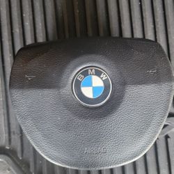 2012 BMW 528i steering Wheel Bag