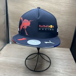 NWT. 2022 Red Bull Racing Navy Max #1 Cap Hat. PUMA. Official Licensed. RARE.