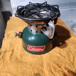 Vintage Colman Stove 1971