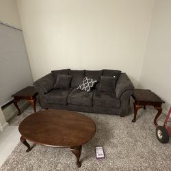 Full Size Couch  And Living Room Table Set 