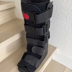 Walking Boot Size Medium