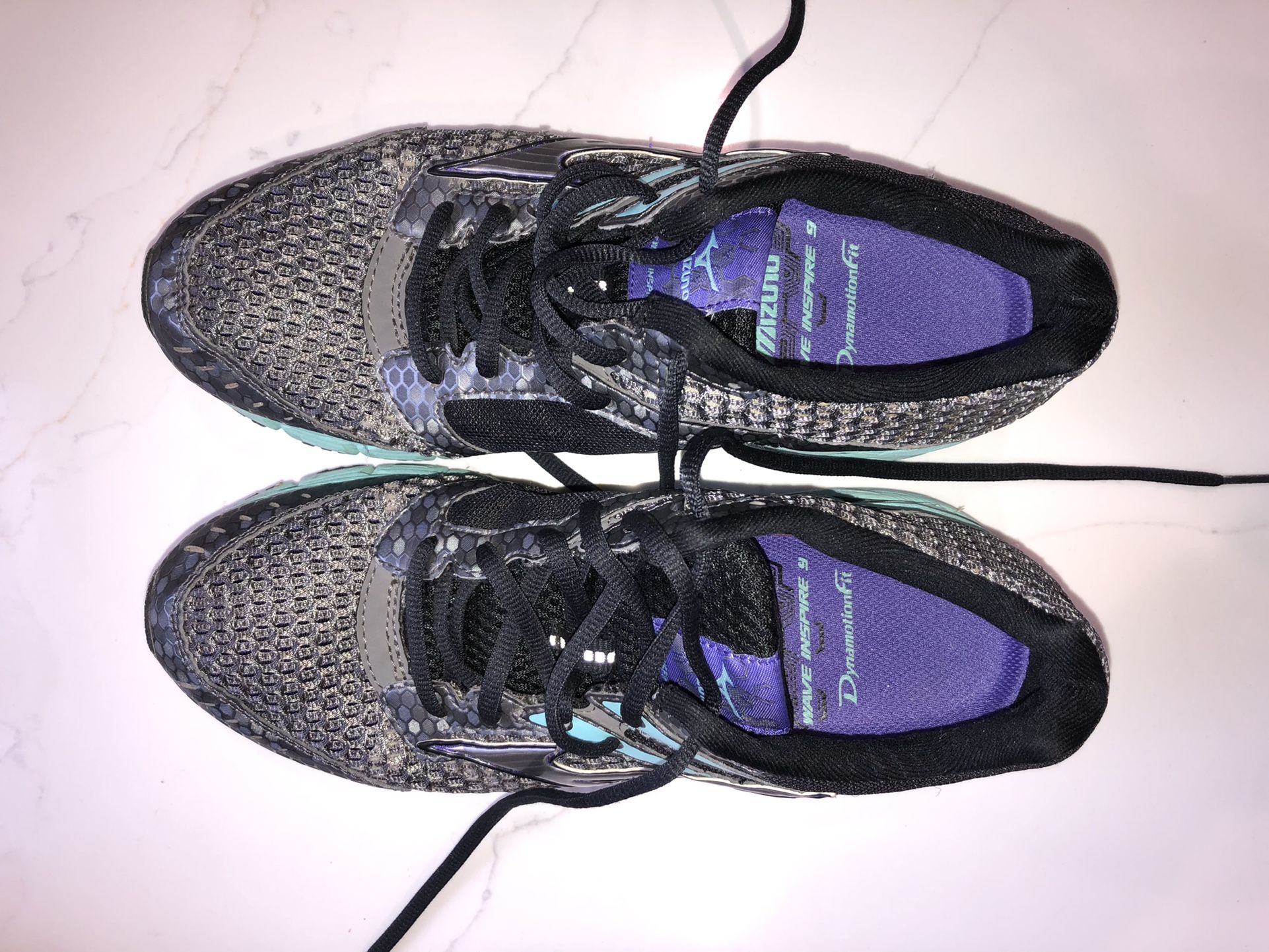 Mizuno Women’s Gym / Athletic Shoe Size 7.5