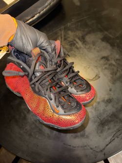 Nike Air Foamposite Cracked Lava