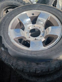 LT275/65R18
