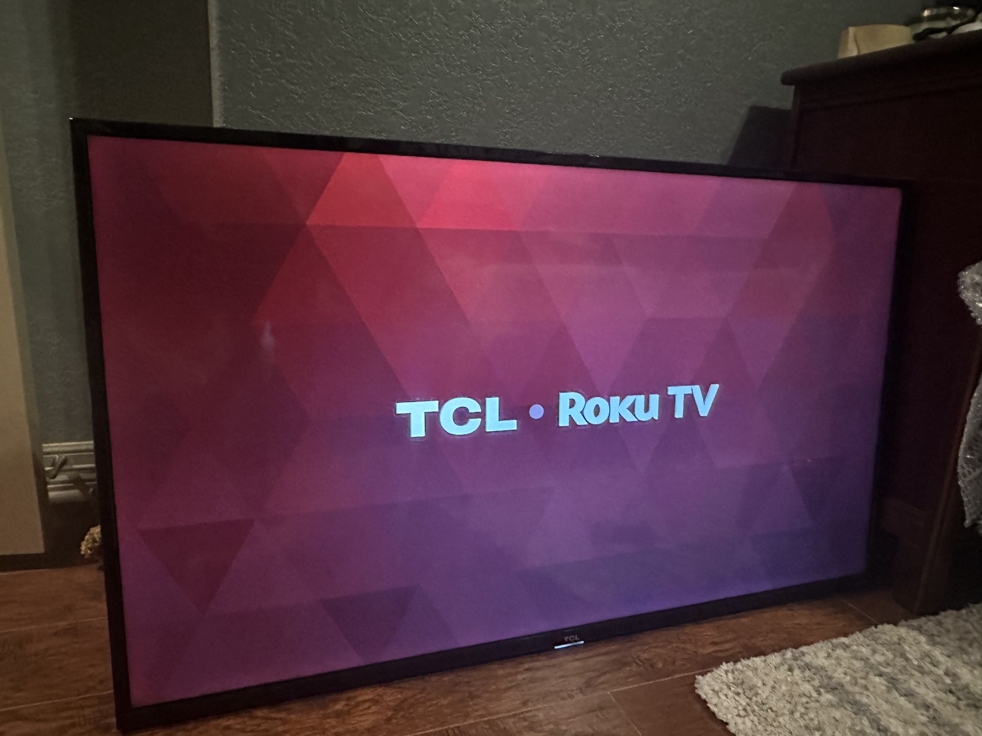 TCL 50" Class 4-Series 4K UHD HDR Smart Roku TV