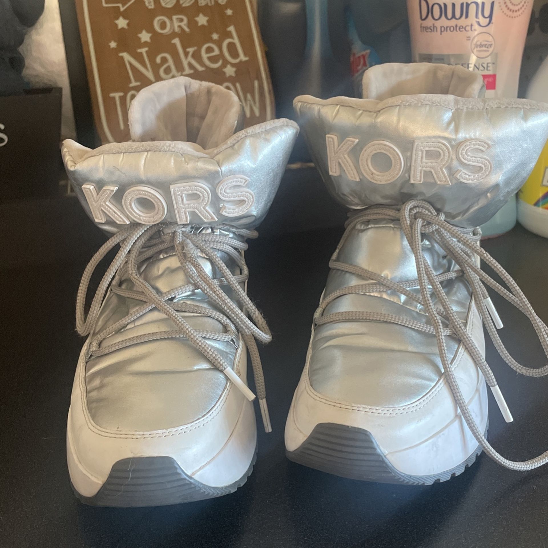 Michael Kors Snow Boots
