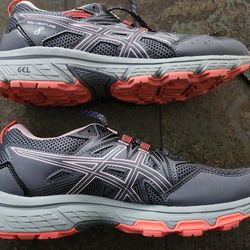 Asics gel Venture 8 womans size 9