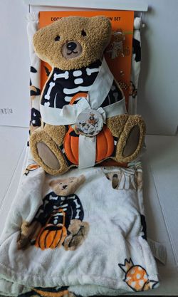Halloween Teddy Bear Decorative Pillow and Blanket Set