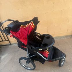 Jogger stroller