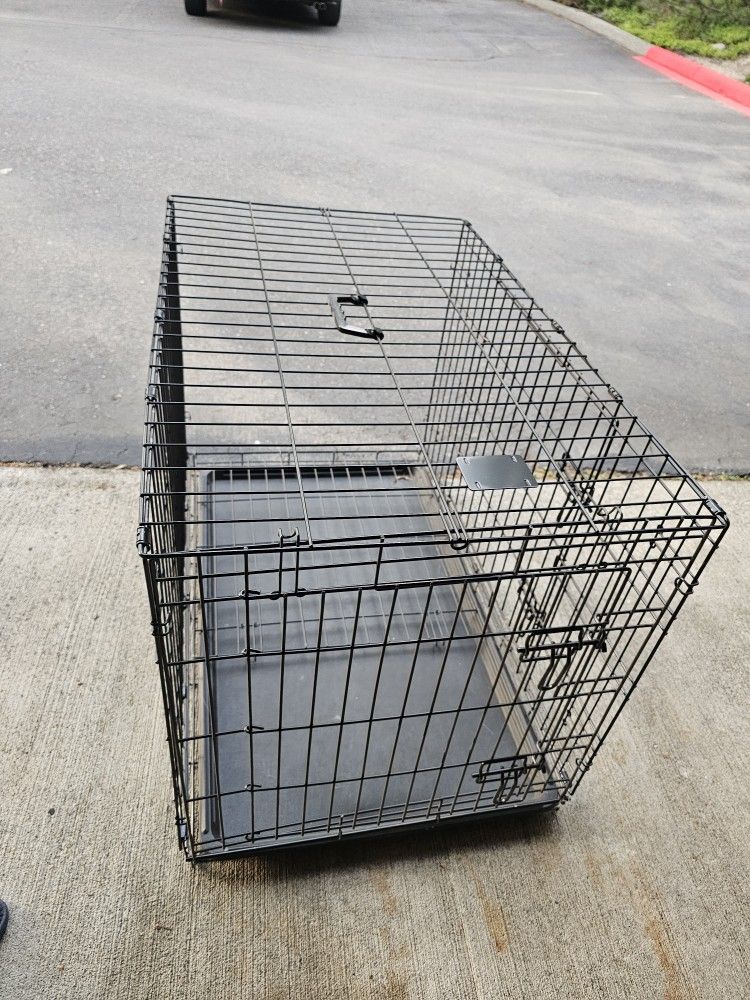 Large Dog Cage Fits My 80lbs Husky Just Fine