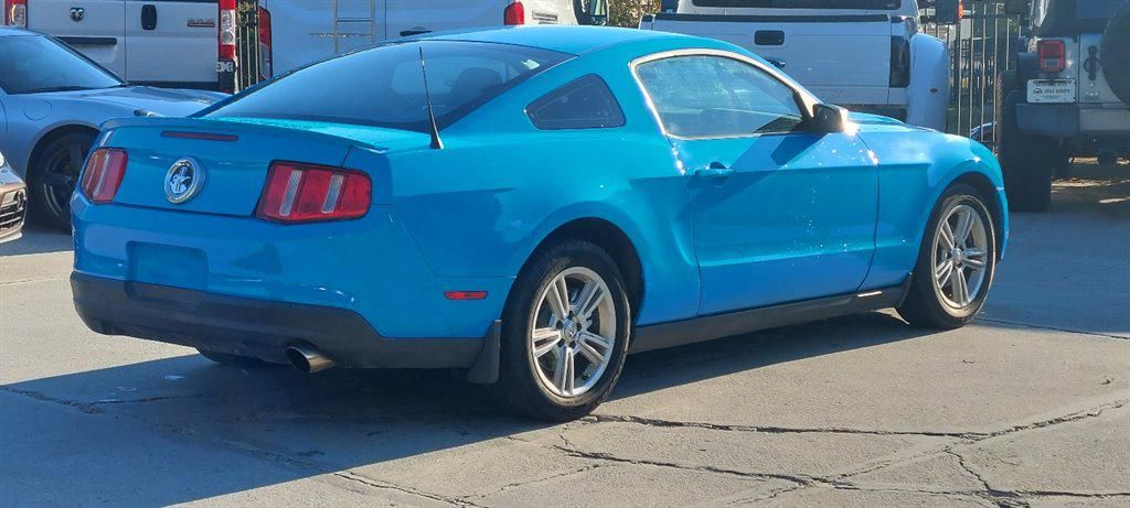 2010 Ford Mustang