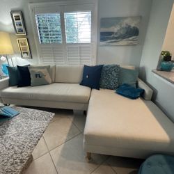 Sectional With Chaise