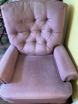 Reclining Purple puffy chair