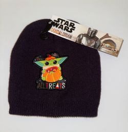 Disney Star Wars Mandalorian Halloween Beanie Hat