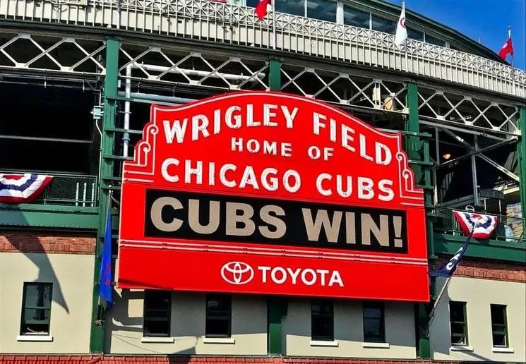 Cubs bleacher tickets