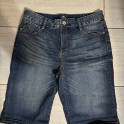 St John’s Bay Shorts 