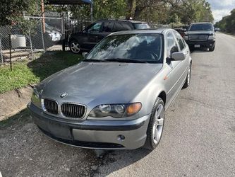 2004 BMW 325i